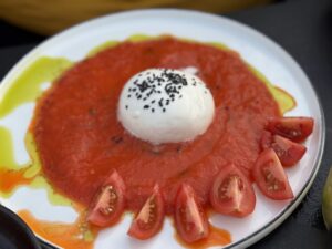 Burrata s romanesco omáčkou