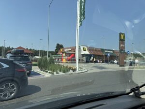 McDonald's u Stobiecko Szlacheckie