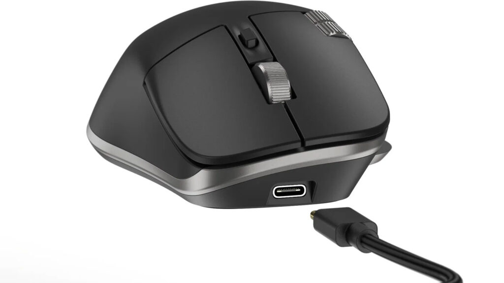 Myš lze dobíjet přes USB-C